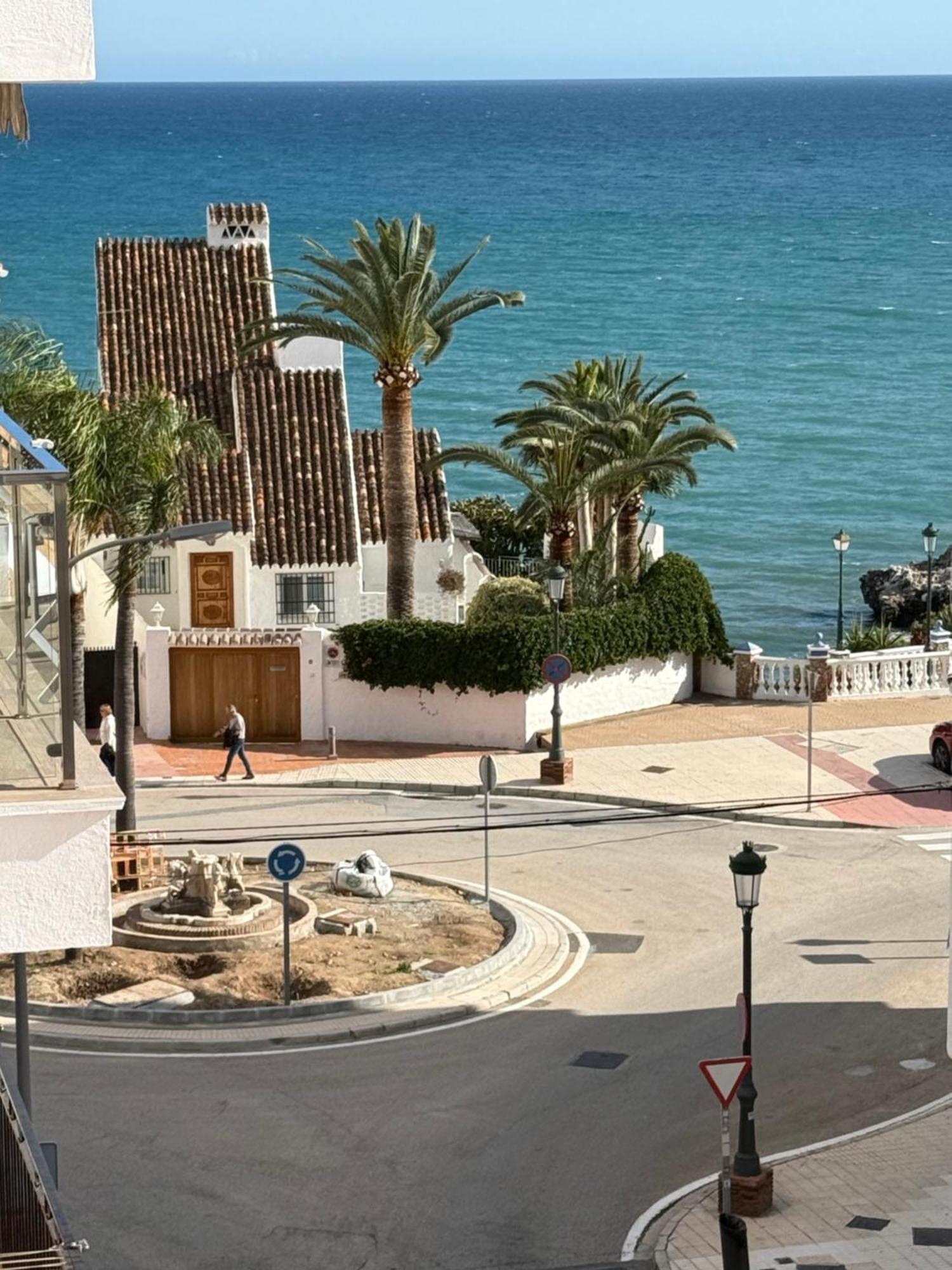 Apartamentos Latin Nerja Buitenkant foto